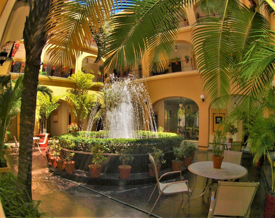 Hotel America โคลิมา ภายนอก รูปภาพ